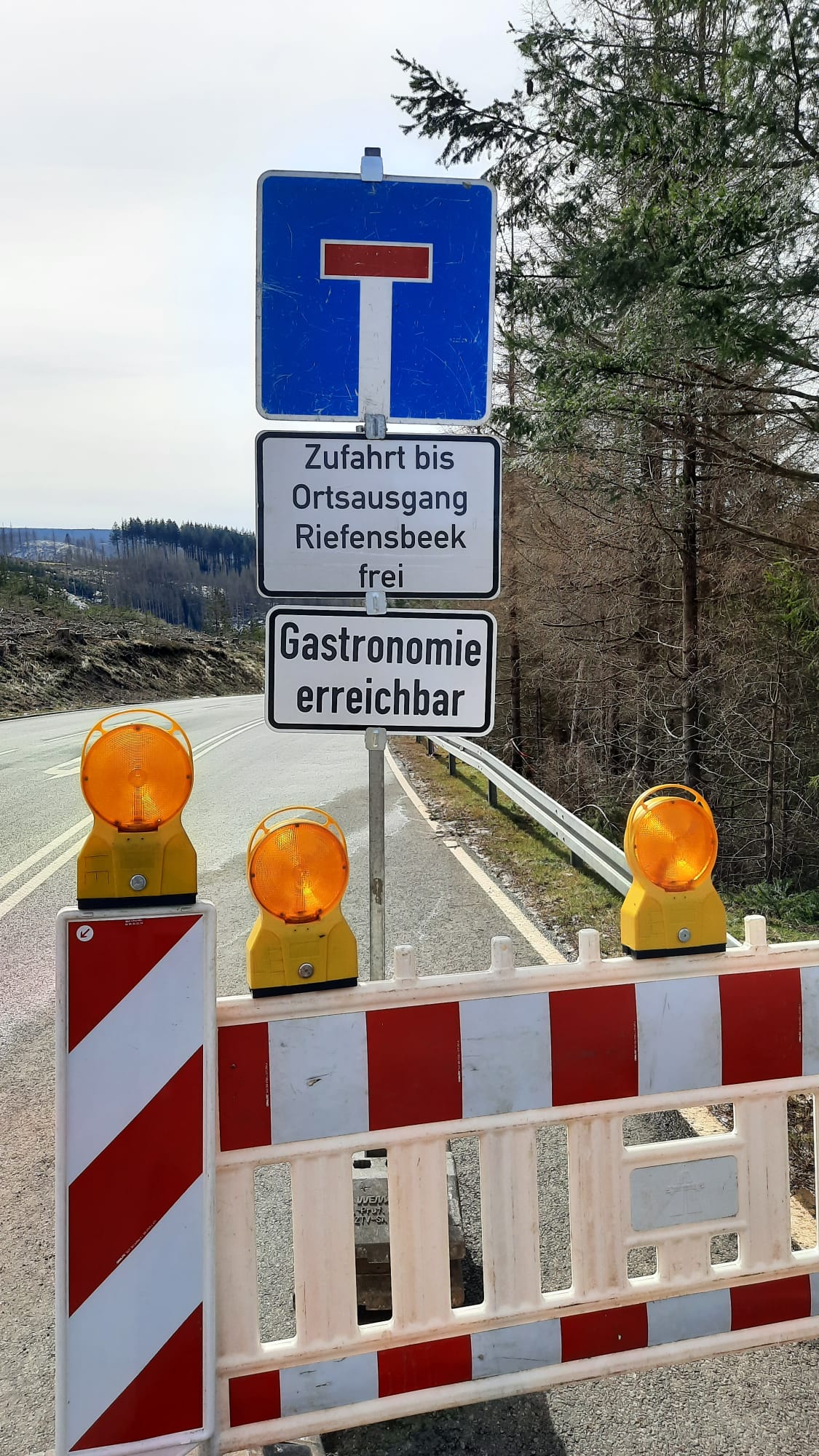 2023 Umleitung, Verkehrsschild